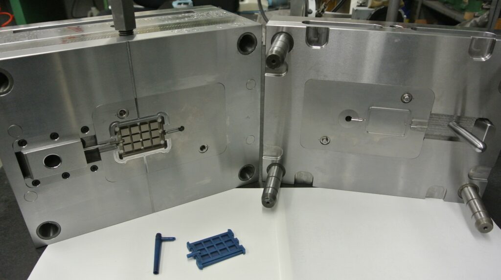 Class 102, 1 Cavity, Slide, PEEK Medical Device Micro-Fluidics Component 